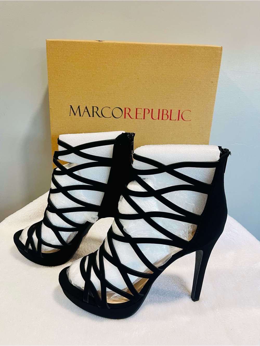 MarcoRepublic Black Strappy High Heel Ankle Boots
